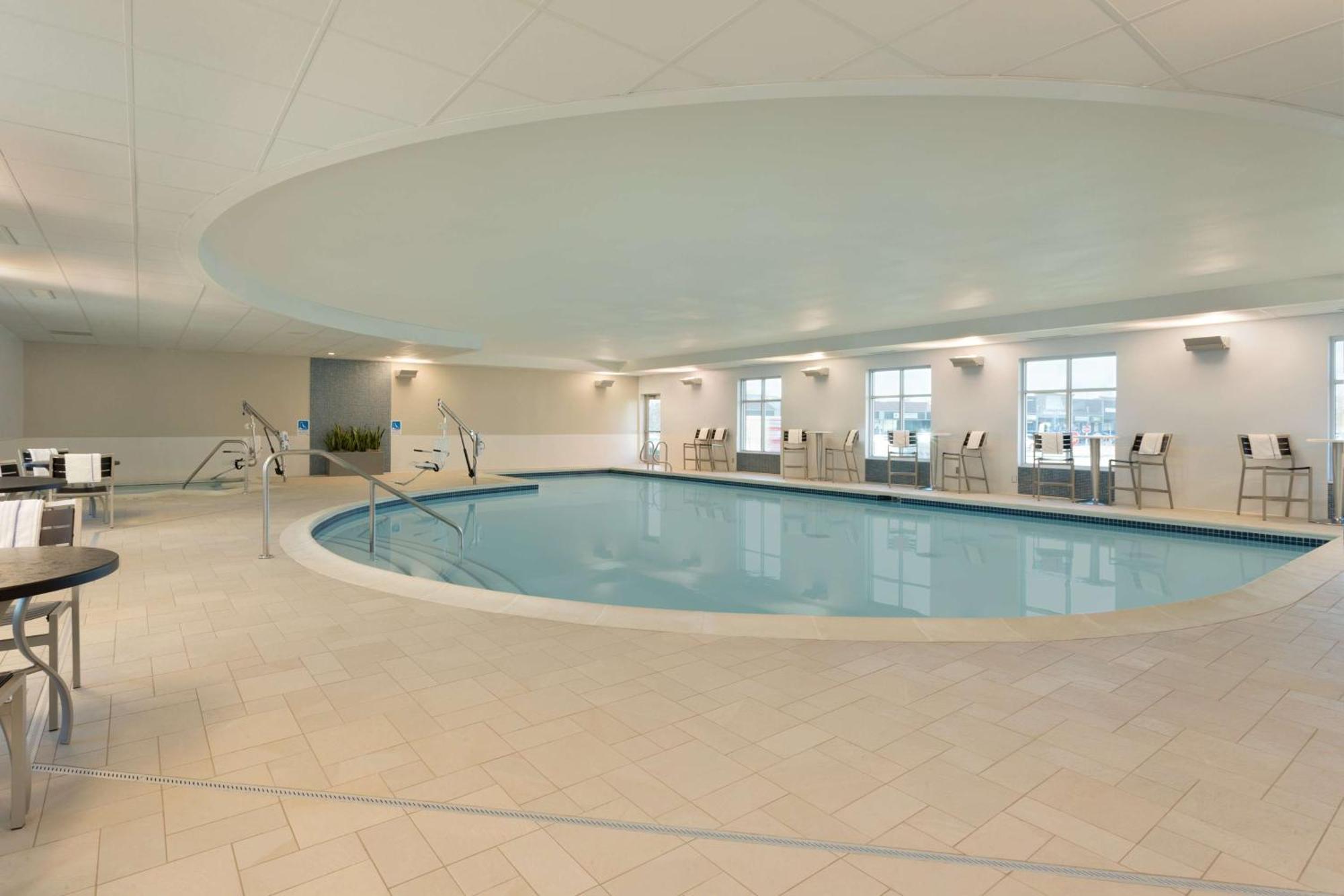 Hampton Inn & Suites Rosemont Chicago O'Hare Buitenkant foto